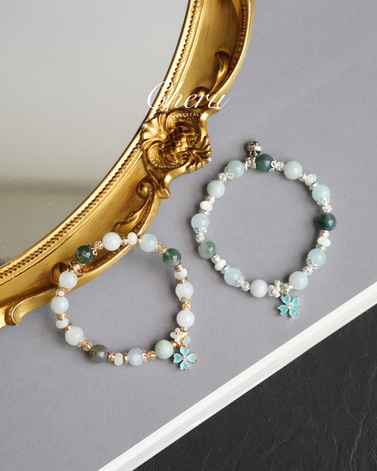 Aquamarine, White Conch, Green Jadeite & Moss Agate with Flower Charm — Mariselle | 8mm (Elastic)